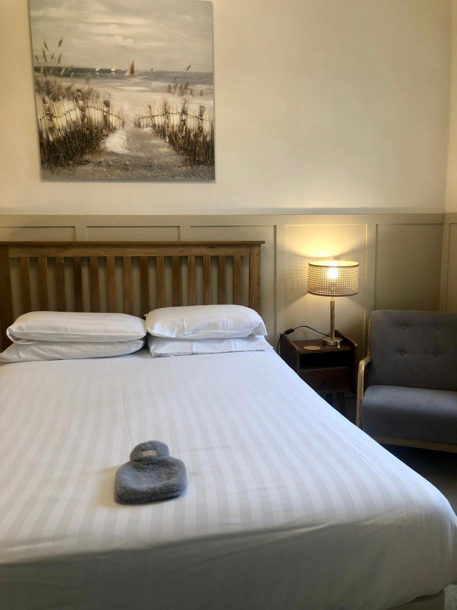 Helmsman Guesthouse Aberystwyth Rom bilde